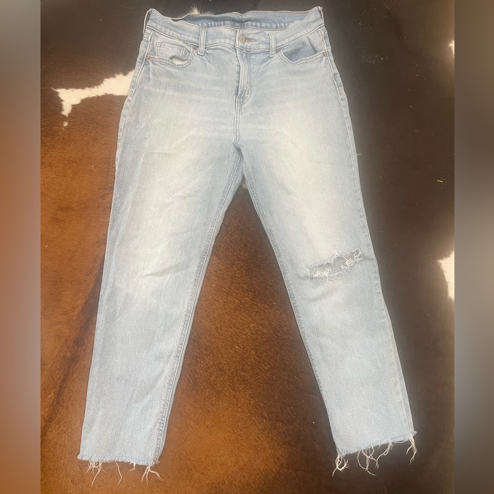 Old Navy Mid-Rise Boyfriend Light Blue Distressed Women's Jeans